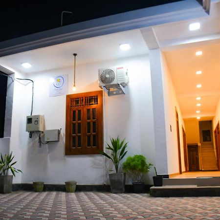 Ocean Grace Bed & Breakfast Arugam Bay Dış mekan fotoğraf